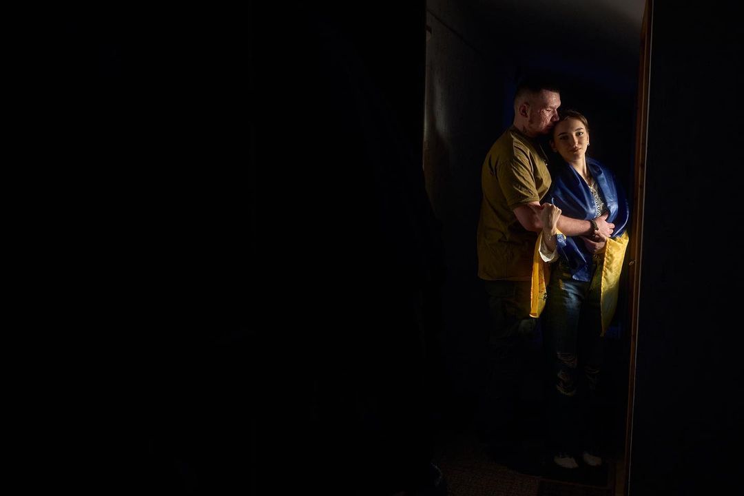 &quot;Невеста поддерживает с первых дней&quot;. Чувственная история Влада, потерявшего глаза, защищая Украину